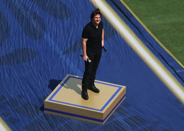 Tom Cruise ended the ceremony with a passionate speech