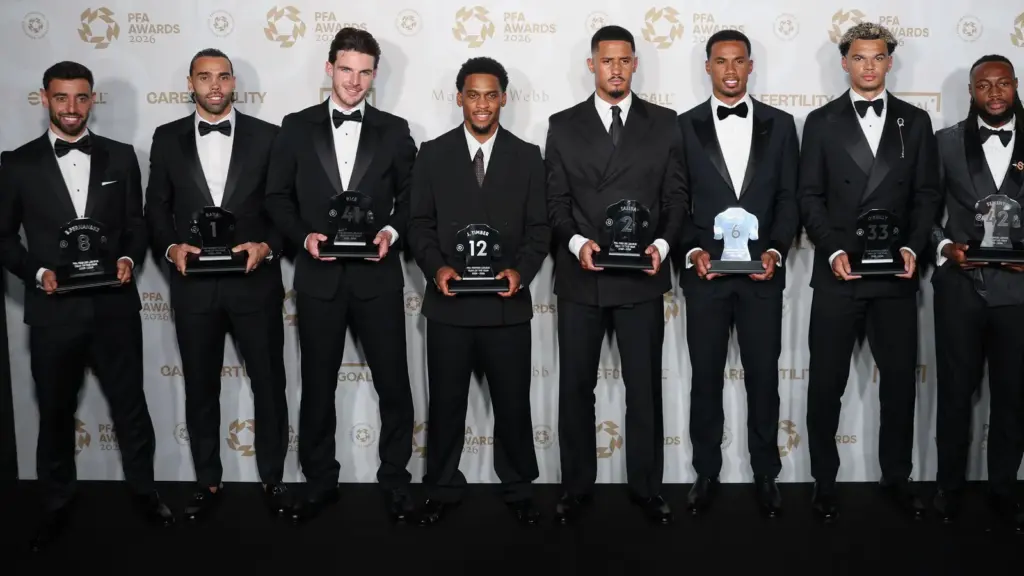 Fernandes and Shaw win PFA player of the year awards