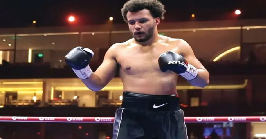Itauma vs Hrgovic: Briton shoves opponent off stage, who responds with a slap